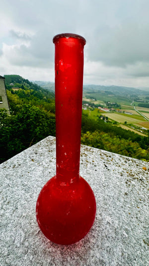 Unique Red Glass Object – Sculptural Vintage Bottle / Vase – 50cl – Italy (VE)