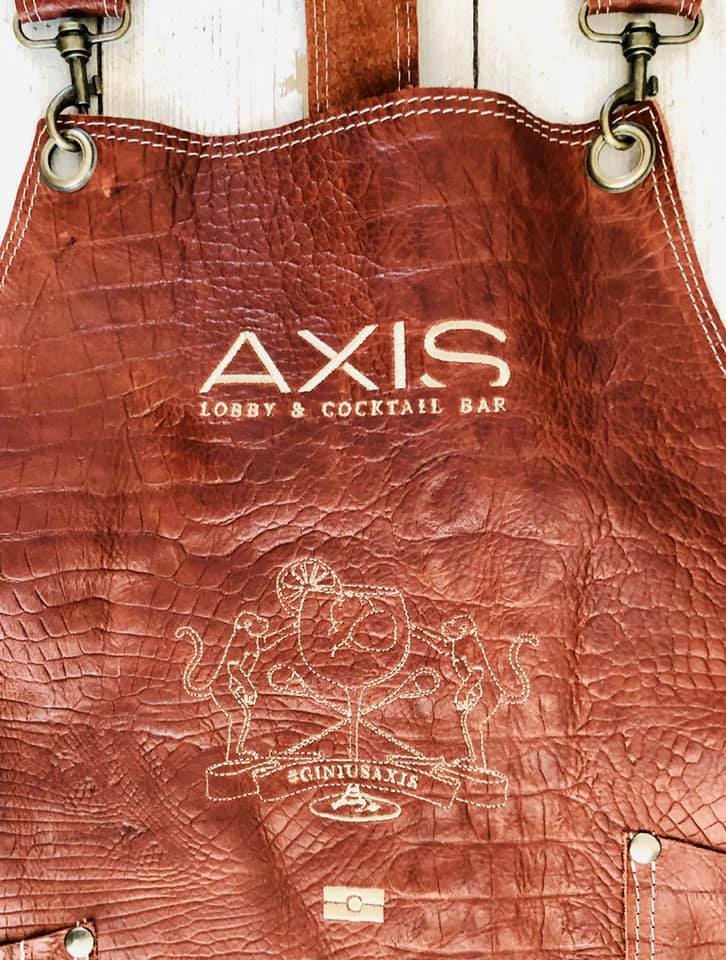 Bartender Apron (casestudy: AXIS Hilton Hotel Schiphol)