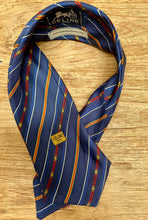 Load image into Gallery viewer, Silk accessoire recycled and made of Celine silk tie