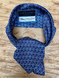 Silk accessoire recycled and made of Longchamp silk tie