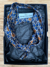 Load image into Gallery viewer, Silk accessoire recycled and made of Piere Balmain silk tie.