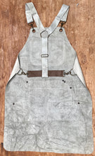 Load image into Gallery viewer, Leather apron in beige