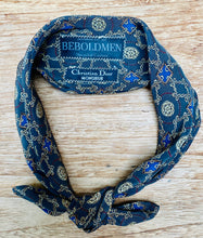 Load image into Gallery viewer, Silk accessoire recycled and made of a Christian Dior silk tie