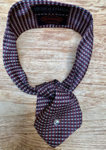 Load image into Gallery viewer, Silk accessoire recycled and made of a Missoni silk tie