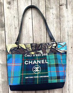 Ceci n'est pas" The one with  the Tartan.