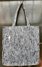 Load image into Gallery viewer, Circular Vegan bag &quot;The grey one&quot;